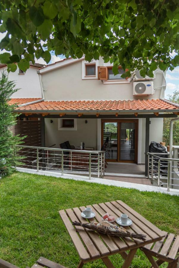 Cavas Luxury Apartments Nea Iraklitsa Экстерьер фото